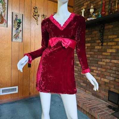 Vestido De Colección Años 60 Mod Vino Tinto Terciopelo Youthquake Volantes Micro Mini Go Fiesta XS/S Foto 1 de 4