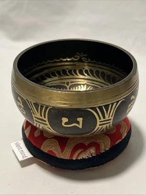 Silent Mind Tibetan Singing Bowl Resonance Red Gold Pad - Image 1 of 4
