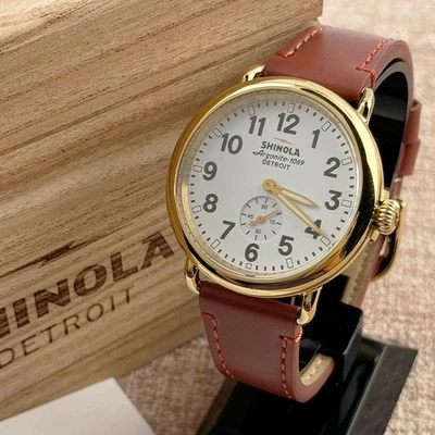 Relógio de quartzo masculino Shinola The Runwell 41mm argonita 1069 mostrador branco caixa dourada - Imagem 1 de 4