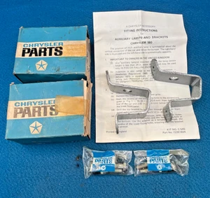 CHRYSLER 180 AUXILLARY LAMP BRACKET KITS 72261834 GENUINE DEALER PARTS NEW - Picture 1 of 4