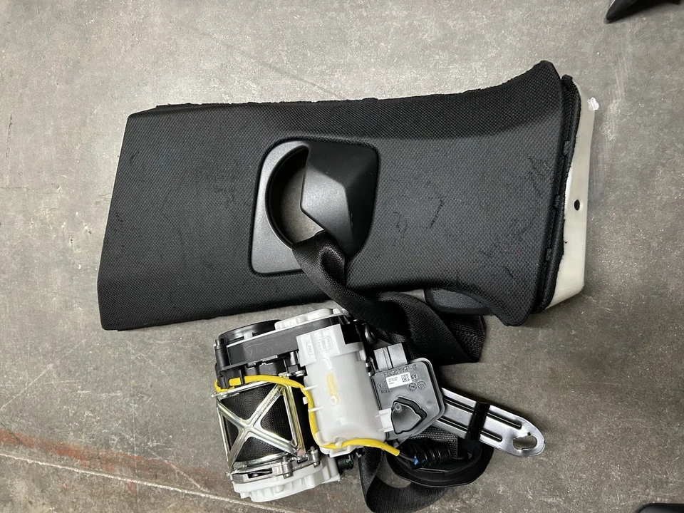 BMW X4 G02 2019-2024 delantero derecho pasajero cinturón de seguridad retractor OEM Foto 1 de 1