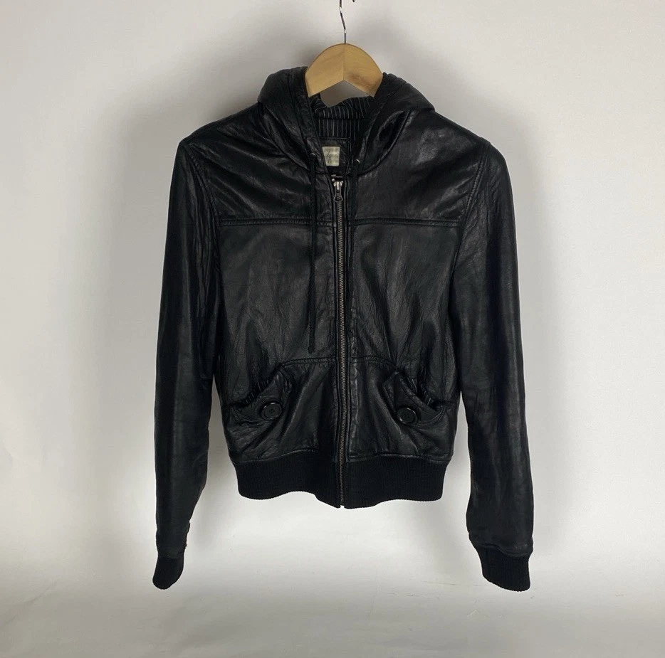 Женская кожаная куртка-бомбер Aqua с капюшоном натуральная кожа размер M - Изображение 1 из 4