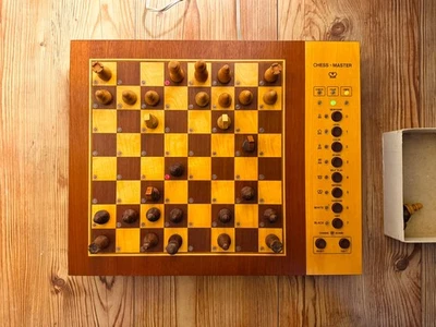 DDR Schachcomputer Chess Master - in OVP und funktioniert - Bild 1 von 4