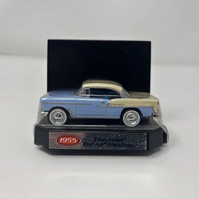 Chevy Matchbox 1955 escala 1:64, de 2001, serie Barrett-Jackson, azul/blanco Foto 1 de 4