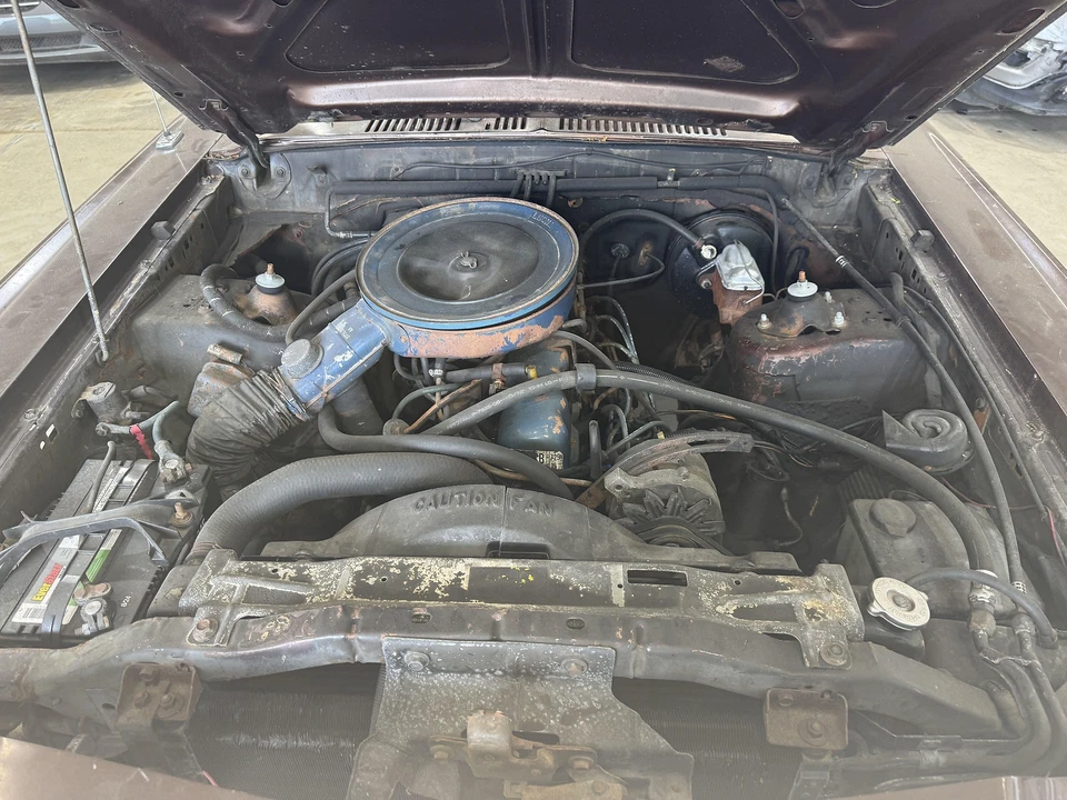 75-80 MOTOR FORD GRANADA MOTOR 4.1 SEM CARGA DE NÚCLEO 55.098 MILHAS - Imagem 1 de 4