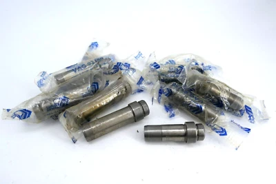 Set Land Rover Defender 2.5 Inlet Exhaust Valve Guides VAG92158 VAG92159 - Image 1 of 2