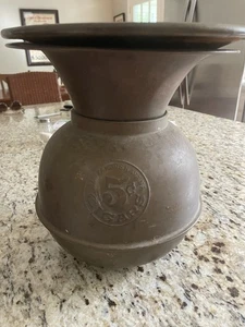 Escupitaja de cigarros vintage de latón macizo de 5 centavos, TODA LA FAMOSA HABANA, Cuspidor - Imagen 1 de 3