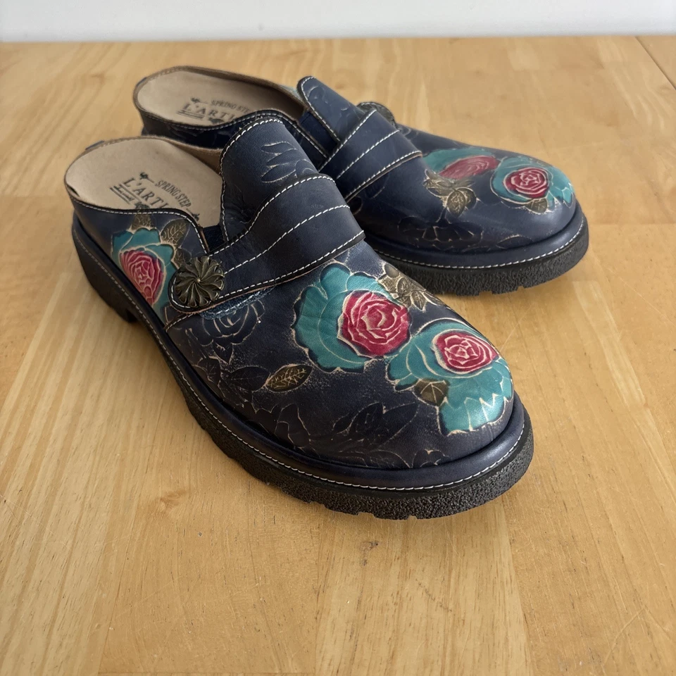 Mules L' Artiste by Spring Step ComfiCute de cuero floral negro 38 para mujer Foto 1 de 4