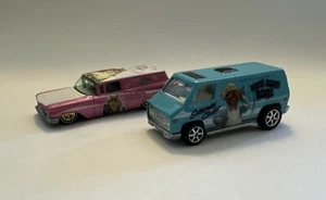 Hot Wheels Premium The Muppets Swedish Chef & Miss Piggy Loose Lot Free Shipping - Picture 1 of 8