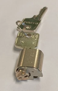 Lista DOM 2c2 Lock with 2 Keys Cylinder Key Lock – PN 222.376.000 - Picture 1 of 2