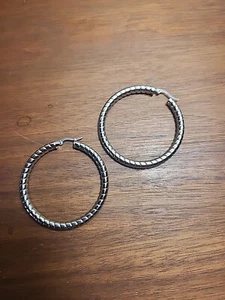 Chisel Stainless Steel Polished Textured Hollow Hoop Earrings - Picture 1 of 7