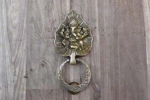 Vintage brass Elephant Ganesha handle Knocker drop Gate pull brass Handle Pull Cover