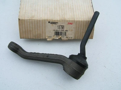 Brazo de rueda loca de dirección TRW 18796 - 1977-1978 Oldsmobile 88, 98, Custom Cruiser Foto 1 de 3