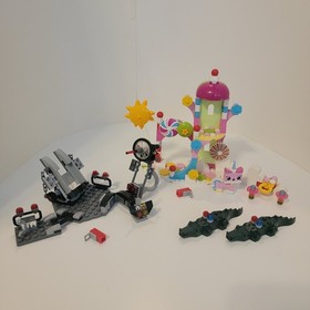 LEGO Movie 1 Lot of 2 Sets and Parts From: 70803, 70802, & 70801 Missing Figs