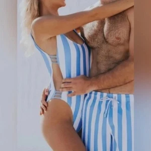 NEW! $158 Kenny Flowers the Carolina Blue Striped One Piece size XS - Picture 1 of 5