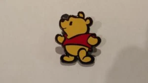 Disney Trading Pins-2016 Cutie Mystery-Pooh - Picture 1 of 1