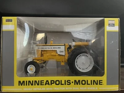 Minneapolis Moline G940 With Duals Toy Tractor  - Image 1 of 2