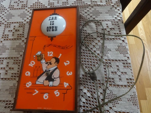 Vintage Bar Is Open Bartender Light Up Clock Spartus Made In USA 14.5" Tall Cover