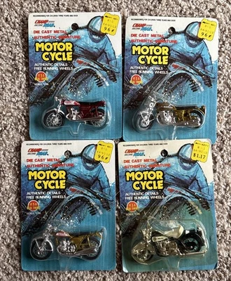 4 Very Rare Champ of the Road 1/26 Motorcycle Honda Kawasaki Suzuki Bikes Cycles - Image 1 of 4