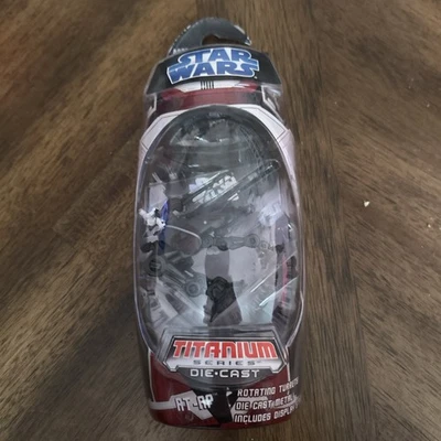 Star Wars Titanium Series AT-AP Foto 1 de 4