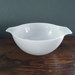 Seltene 1950’s Pyrex Solid Opal White 442 Cinderella Rührschüssel 1 1/2 QT - Bild 1 von 8