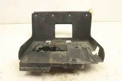 Protetor contra respingos Arctic Cat Prowler 700 XTX 10 sob o assento direito 2406-910 52048 - Imagem 1 de 4