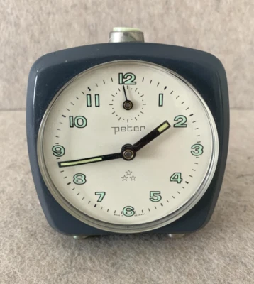Wecker PETER Uhr grau anthrazit mechanischer Wecker Reisewecker 60er Jahre - Bild 1 von 4