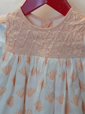 VESTITINO BIMBA MARK&SPENCER 9/12 MESI COTONE RICAMI E PUNTO SMOCK - Photo 1/4