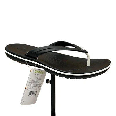 Sandalias Crocs Chanclas Hombre Talla 9 Negro-Blanco Amigables con el Agua Ligeras Foto 1 de 4