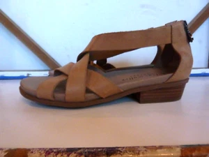 Bettye Muller Concept "Banyan" Tan Leather Strappy Sandal     Wmns SZ  6.5M  EUC - Picture 1 of 4