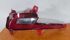2019 2020 HYUNDAI ELAMTRA LEFT DRIVER REAR BUMPER REFLECTOR OEM USED#2 - Picture 1 of 16