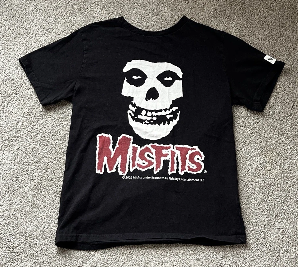 Etiqueta Misfits 2022 estilo béisbol demasiado pequeña falta Danzig Punk Música Metal Gótico Foto 1 de 4