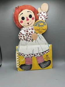 Raggedy Ann und der glückliche und traurige Tag. Vintage 1972 6th Printing W/Spinning Mouth - Bild 1 von 6