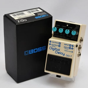 Boss DD7 Digital Delay (bis zu 6400 ms) Gitarren- & Musik-Effektpedal (U) - Bild 1 von 7