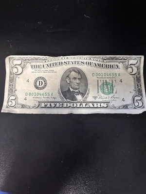 1981 Series D $5 Dollar Bill Error Misprint, Pittsburgh Pa - Image 1 of 3