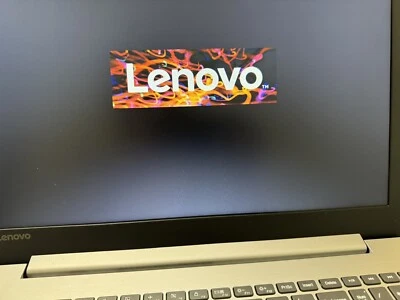 Portátil Lenovo Ideapad 320 AMD A12 7ª Generación Viene con Disco Duro y RAM Foto 1 de 4