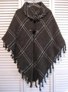 STEVE MADDEN Toggle Tie Front Wool Blend Cape Shawl Fringed Heather Brown Gray - Picture 1 of 12