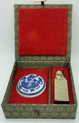 Piedra Shoushan tallada sello chino vintage con tinta de cera roja en caja Foto 1 de 4