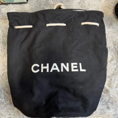 Bolso de Hombro Chanel Genuino con Cordón Piscina Negro Novedad Limitado Foto 1 de 4