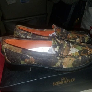 Sebago Penny Loafers Size 8.5 Camo Womens - Picture 1 of 4