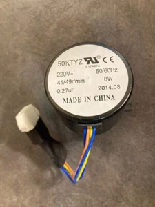 Micro Geared Synchronous Motor 220V 50/60Hz 8W 41/49 RPM 0.27uf - Picture 1 of 3