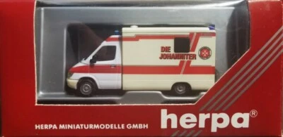 HERPA 045469 Mercedes Benz Sprinter RTW Ambulanza "DIE JOHANNITER" - scala H0 - Immagine 1 di 4