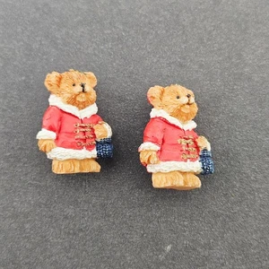 Orecchini orsacchiotto dipinti a mano orso marrone con cappotto rosso carini vacanze inverno - Foto 1 di 3
