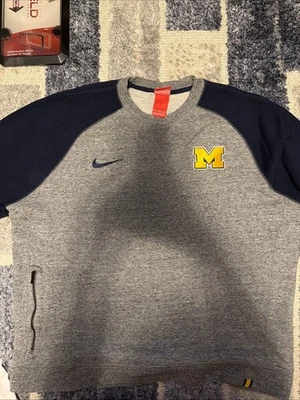 Nike Michigan Wolverines Sweater Mens XXL Pullover - Image 1 of 4