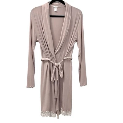 Roupão Eberjey Blush Rosa Modal Manga Longa M Acabamento em Renda Cinto Lounge Envoltório Nupcial - Imagem 1 de 4
