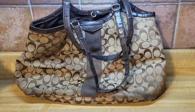 Coach F28503 Signature Women's Brown Khaki Canvas Devin Shoulder Bag Purse - Image 1 of 4