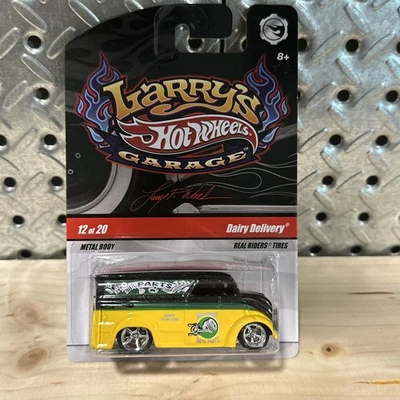 Larry's Garage Dairy Delivery Midnight Auto Parts con protector Hot Wheels 2010 Foto 1 de 4