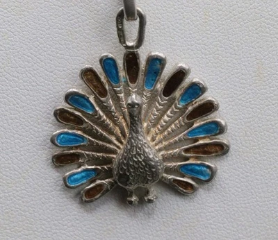 Collana Con Ciondolo Pavone In Argento 800 E Smalti, Alta Qualità  - Immagine 1 di 4