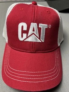 NEW-Caterpillar CAT Equipment Trucker Cappello Schiena Regolabile Rosso Thompson Trattore - Foto 1 di 4