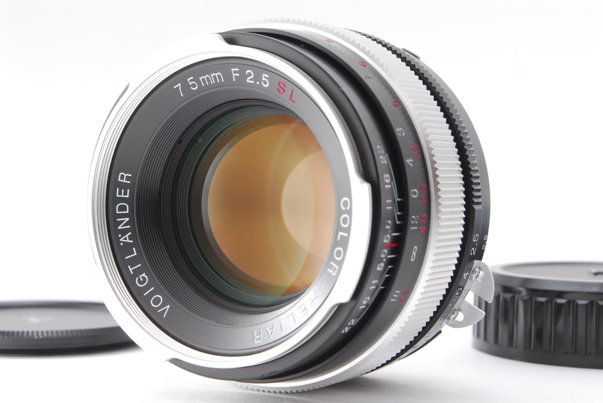 Voigtländer Camera Lenses 75mm Focal f/2.5 Maximum Aperture